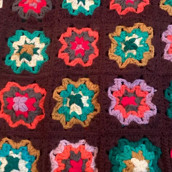 Vintage Handmade Granny Square Afghan Blanket 80”x50” - Picture 2 of 7
